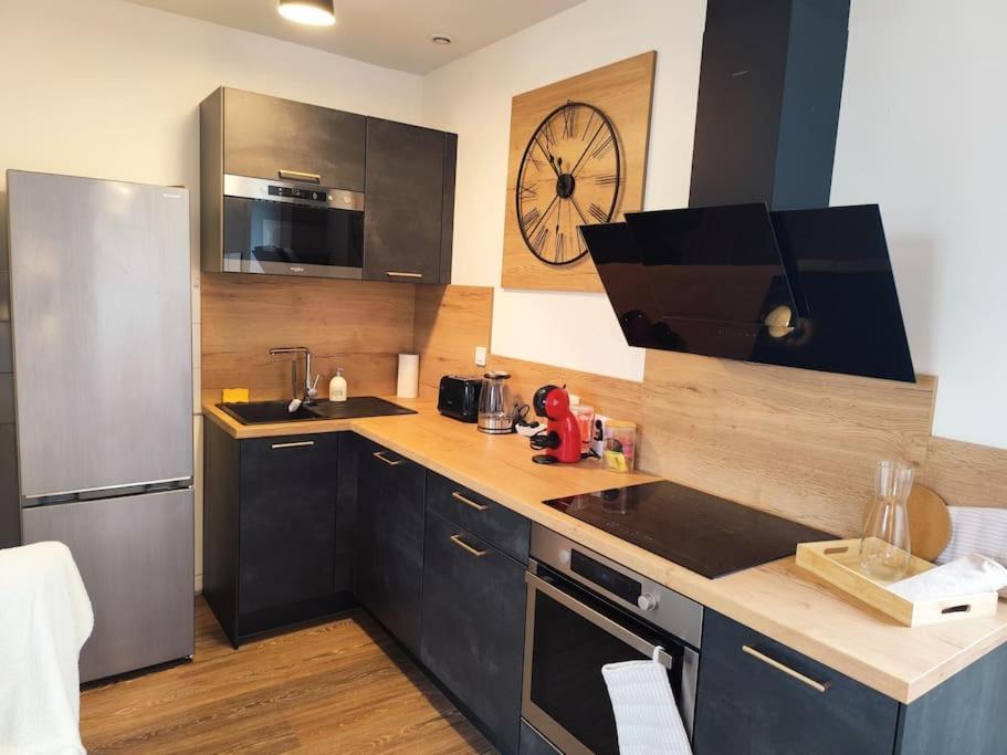 Апартаменты Duplex - Proche Gare & Centre Компьень Экстерьер фото